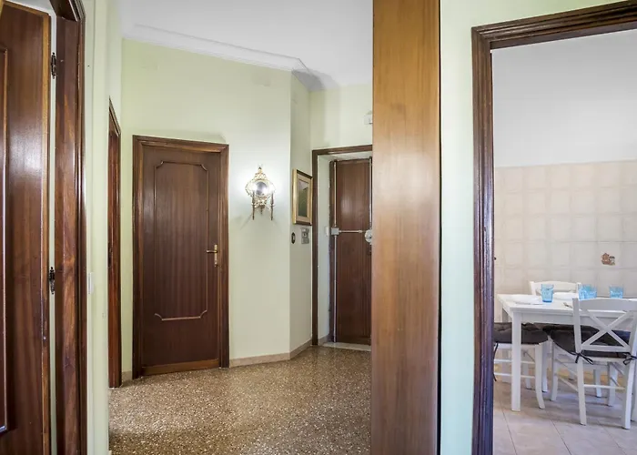 Artstay Ac Near Metro, Fiumicino Airport Apartamento *